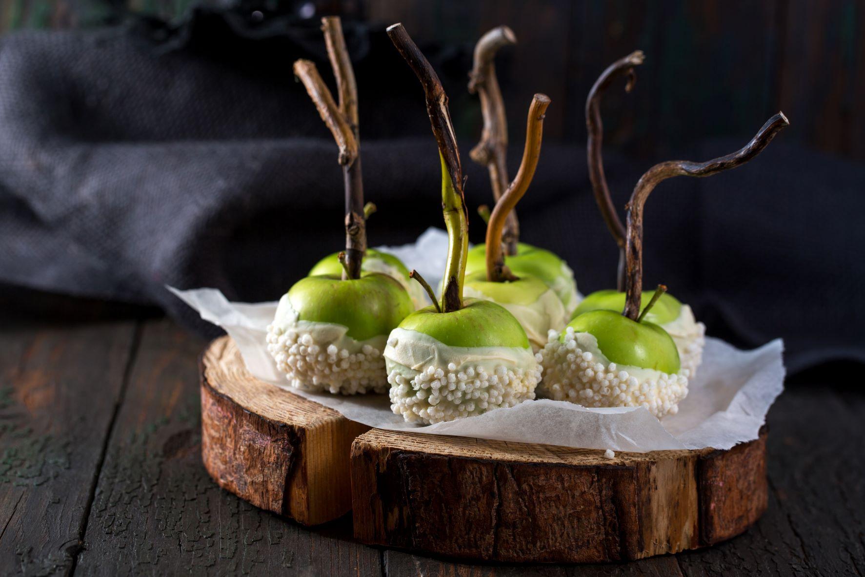 Dipped chocolate apples